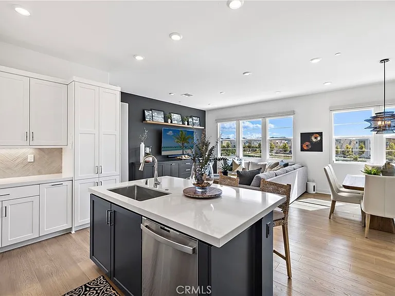 896 Sunrise Rd — Photo 15