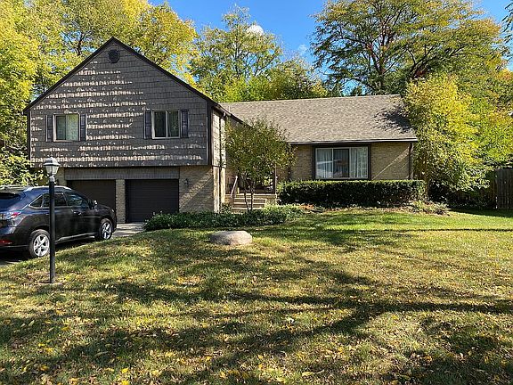 2nd image of 7290 Mintwood Ave