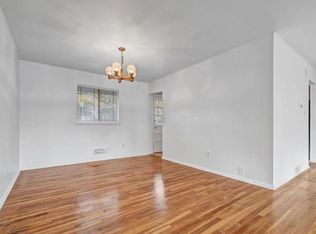 40 Westbrook Rd, Howell, NJ 07731