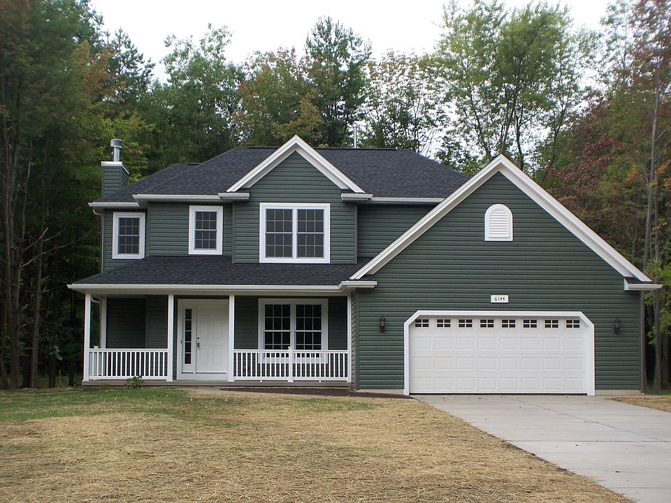 1st image of 1483 Evergreen Dr
