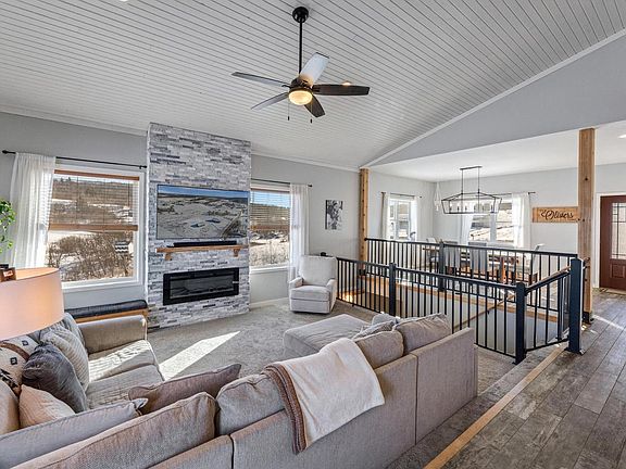 4th image of 16410 Hedge ROAD