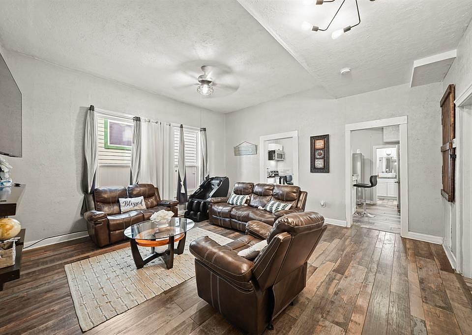 1st image of 3223 Avenue M