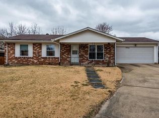 2204 White Ash Ct, Florissant, MO