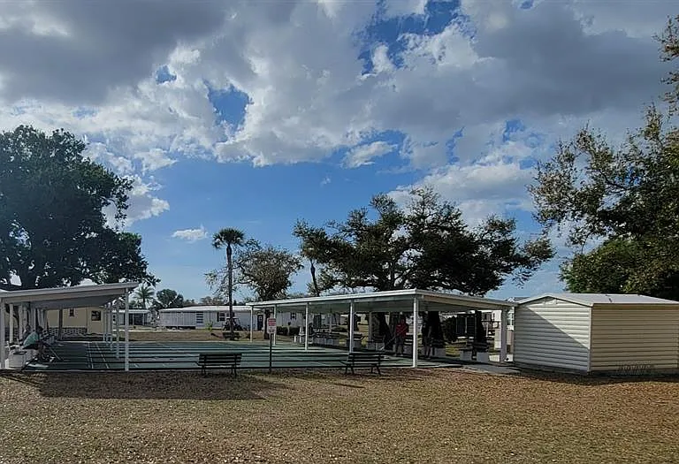 5700 Holiday Park Blvd — Photo 34