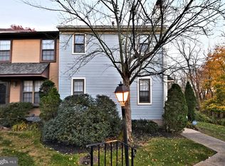 206 Rutledge Ct, North Wales, PA 19454