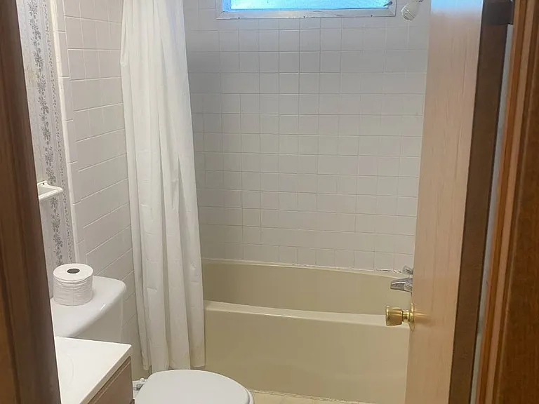 300 Christine Rd #5 — Photo 10