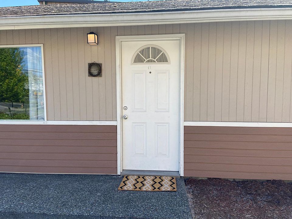 1st image of 21604 66th Ave W