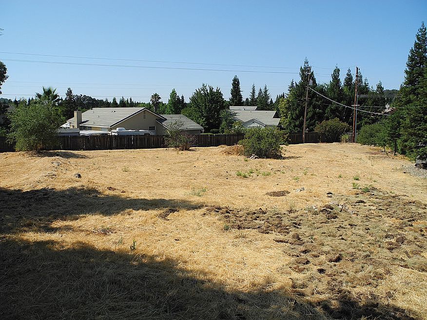 2nd image of 3428 Fernbrook Ct