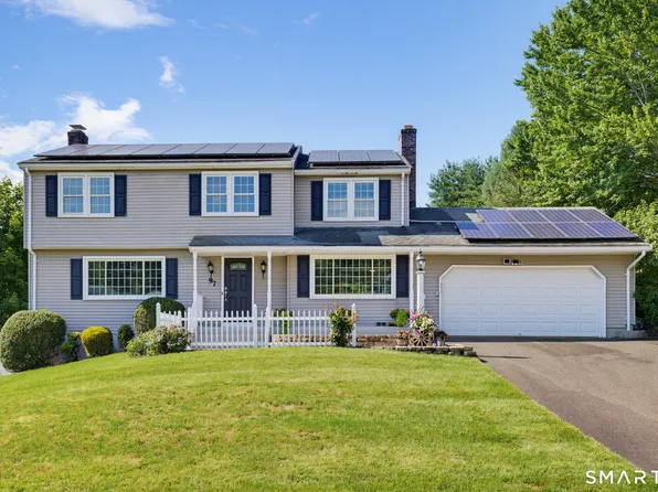 97 Nutmeg Drive, Manchester, CT 06040