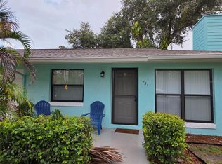 731 E Alfred St, Tavares, FL 32778