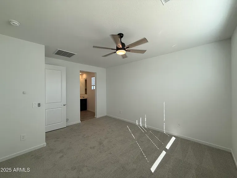 4235 W Yolanda Ln — Photo 6