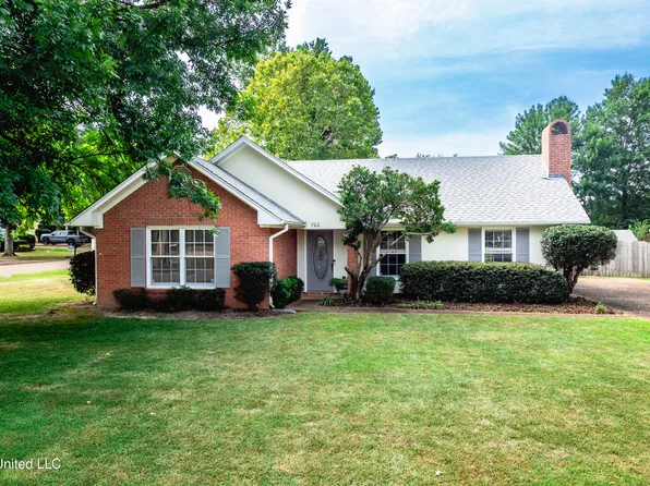 700 Bay Tree Dr, Flowood, MS 39232