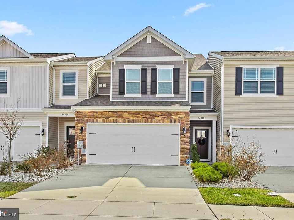 1st image of 34310 Gooseberry Ave