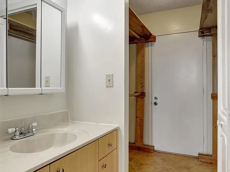 6921 Environ Blvd #6O — Photo 20