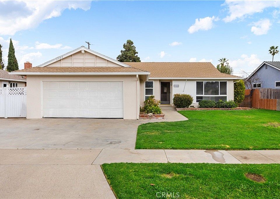 1st image of 3102 Warren Ln