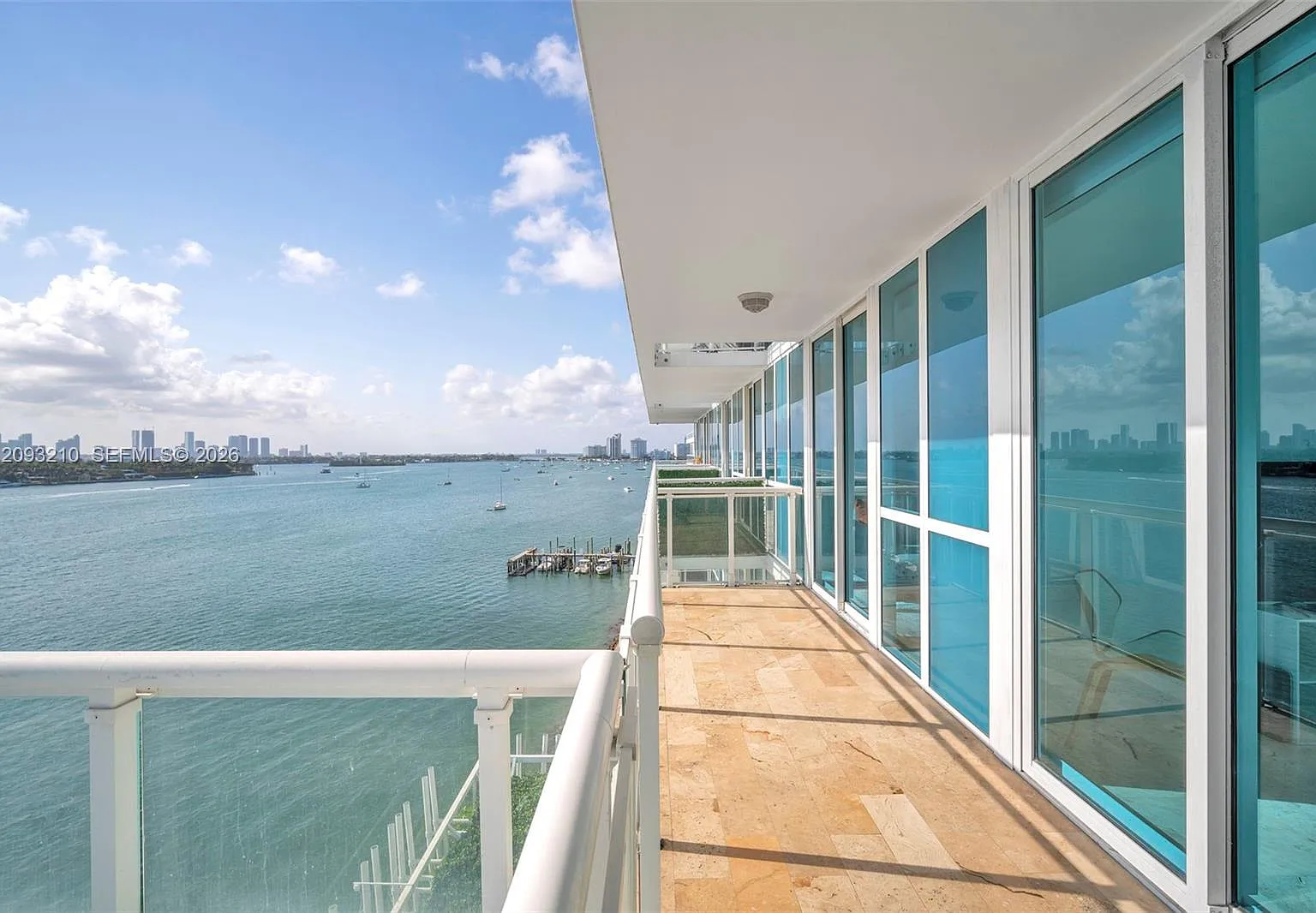 The Bentley Bay Condo — Photo 4