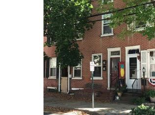 313 Saint Mary St, Burlington, NJ 08016