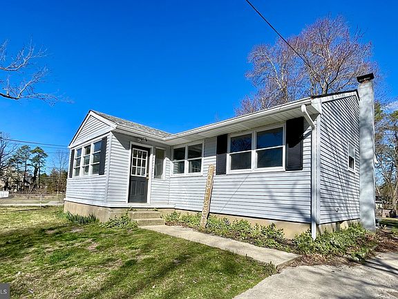 2nd image of 14 Wildgeese Cir