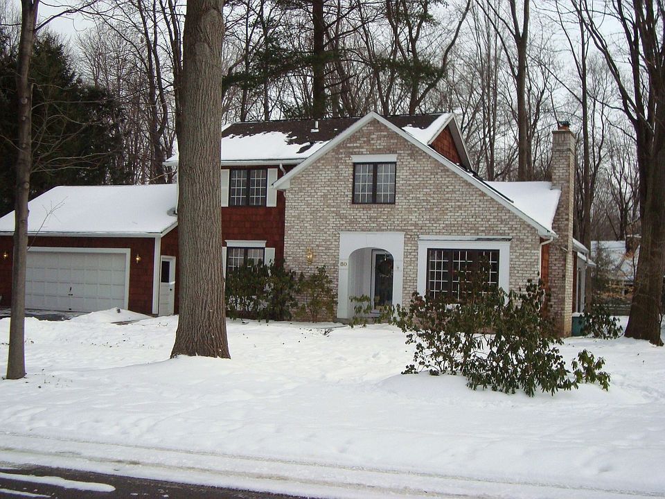 GORGEOUS CONTEMPORARY COLONIAL