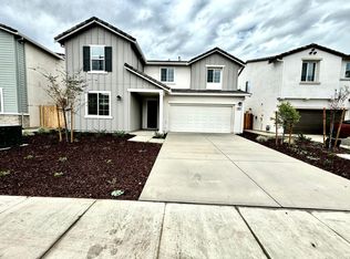 789 Rosazzo Ln, Manteca, CA