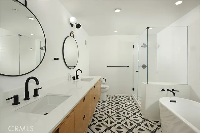 200 N Swall Dr #Penthouse 54 — Photo 6
