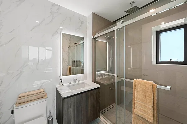 Sold by Nest Seekers International | media 14