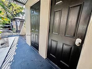 4th image of 3522 SW 25th St