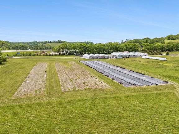 92nd image of 2461 Bodenham Rd