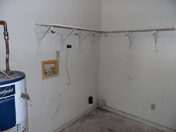 3rd image of 506 Landview St Unit D