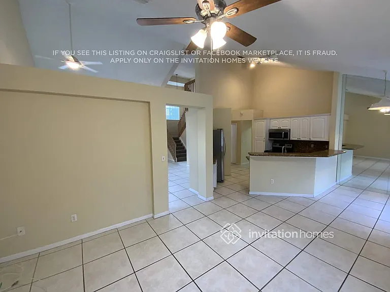 9648 Tavernier Dr — Photo 4