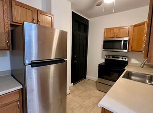 882 W Lombard St APT 2, Baltimore, MD 21201