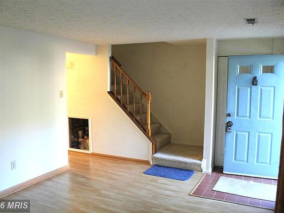 3rd image of 2944 Paddock Wood Ct