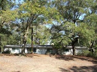 311 River Dr, Southport, NC 28461
