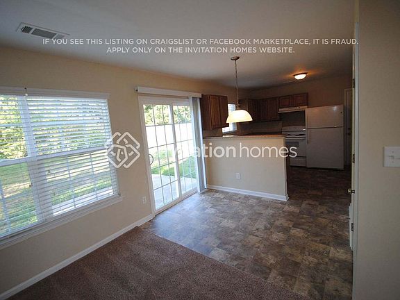 3rd image of 214 Glencroft Dr