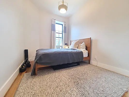 5th image of 267 Clifton Pl #3F