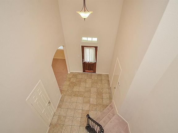 5th image of 2307 Alassio Isle Ct