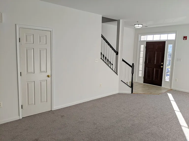 6516 Daytona Ct #F-203 — Photo 5