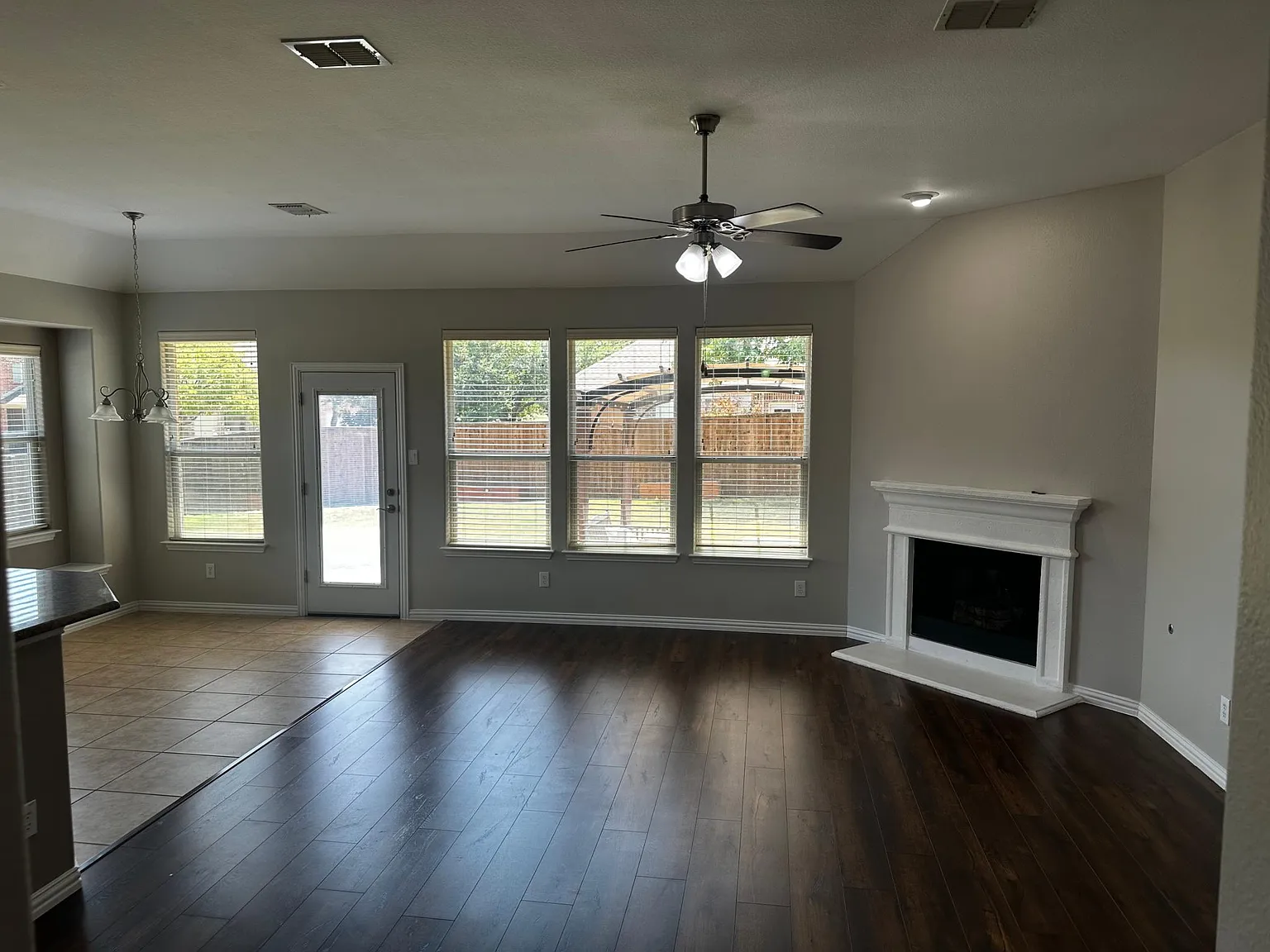 10301 Cochron Dr — Photo 3