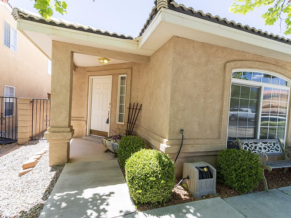 1st image of 947 Galeras St NW