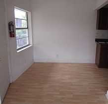 3rd image of 1335 S Dixie Hwy APT 416