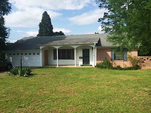 2nd image of 2818 Mary Mack Dr