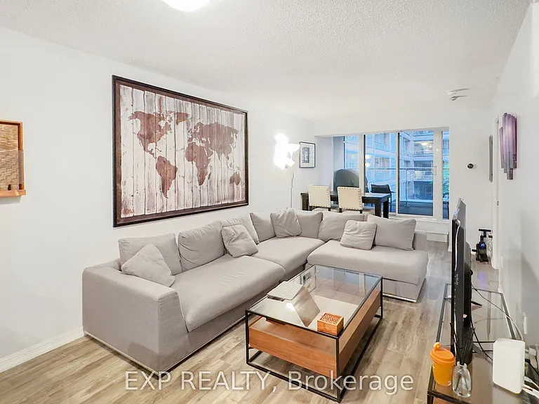 75 Liberty St #419 — Photo 2