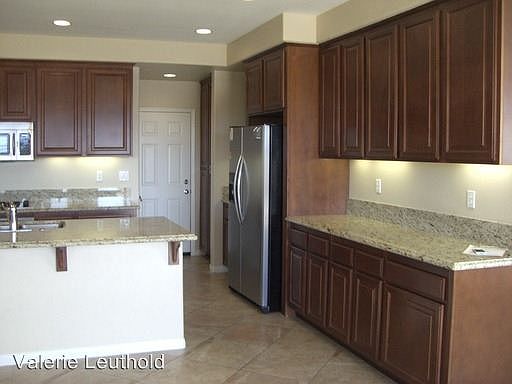 5th image of 42827 Del Lago Ct