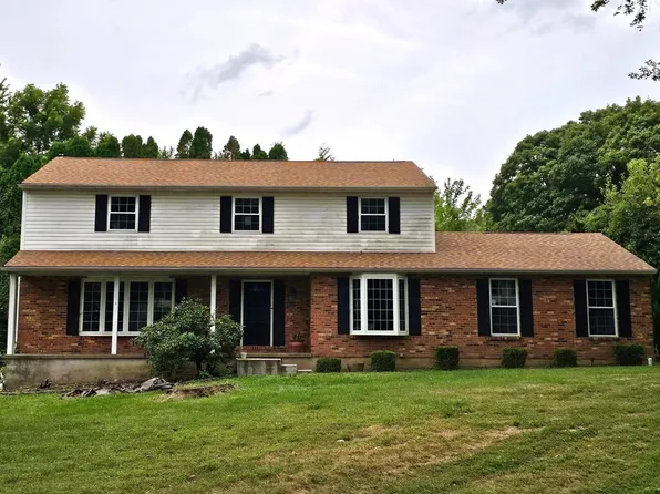 526 Holly Knoll Rd, Hockessin, DE 19707