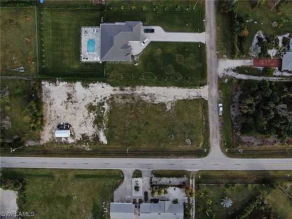 2nd image of 6490 Shady Pine Ln