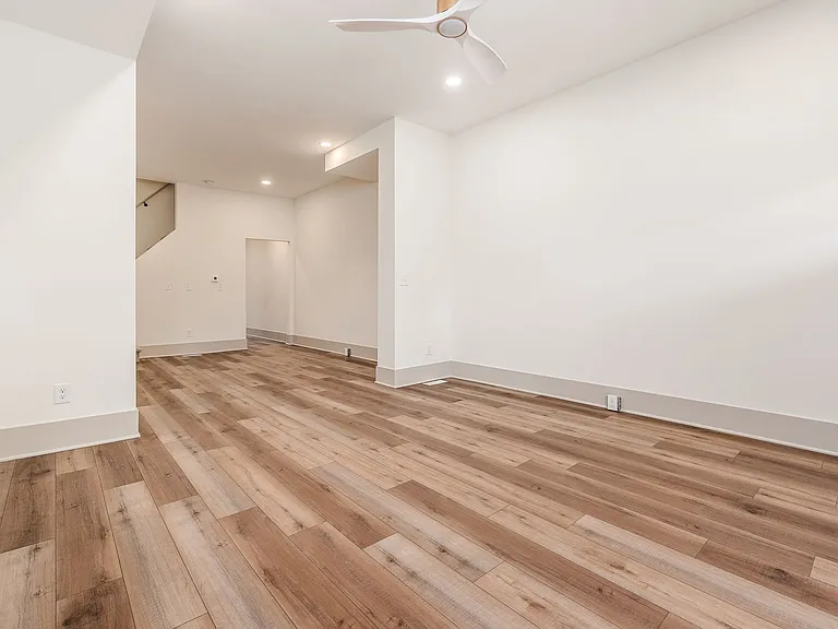 818 S Champion Ave — Photo 10
