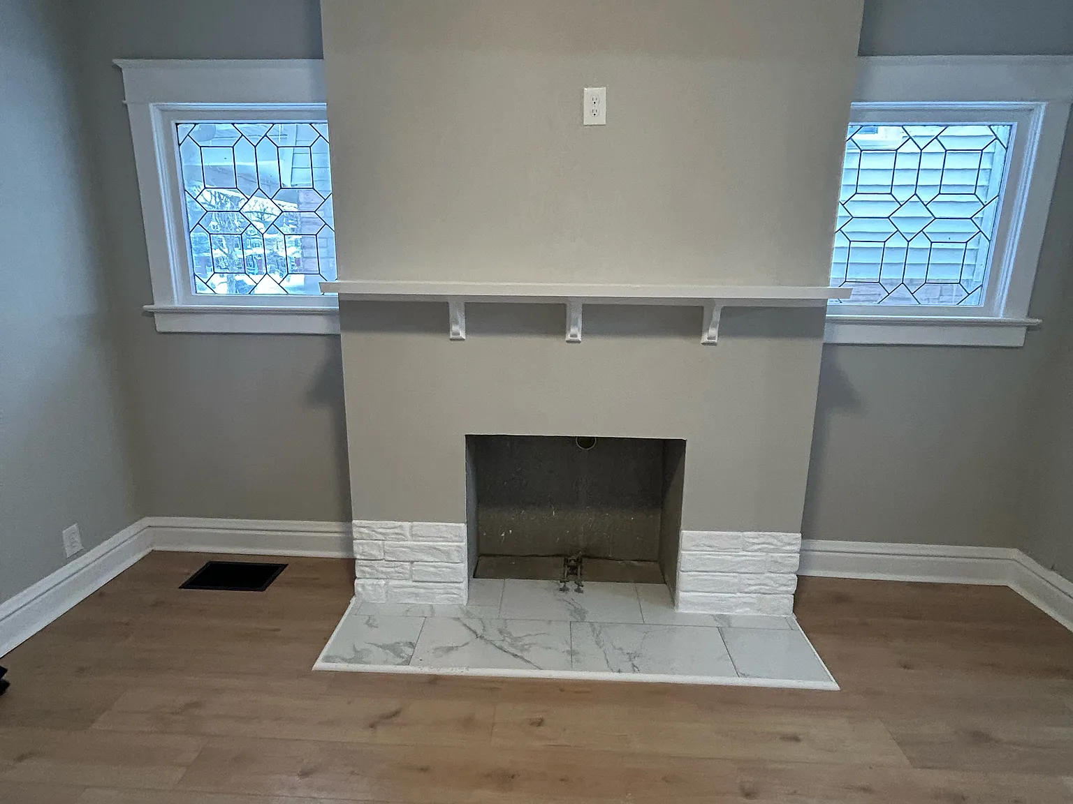5 bed, 1757 sqft, $2,095 — Photo 2