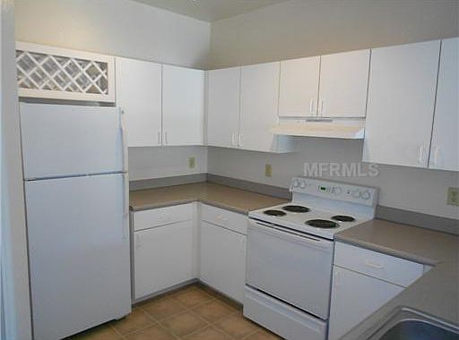 2nd image of 122 Vista Verdi 128 Cir