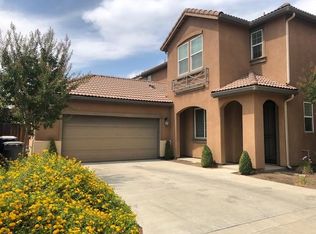 4370 W Artemisa Dr, Fresno, CA 93722