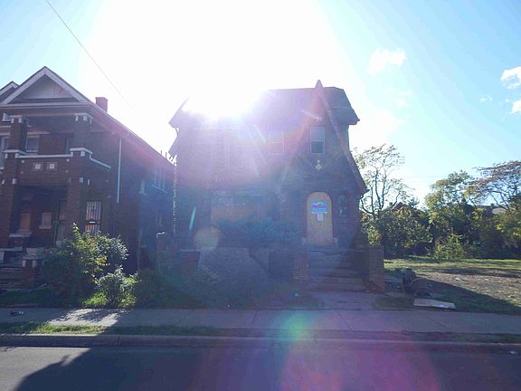 3741 Waverly
